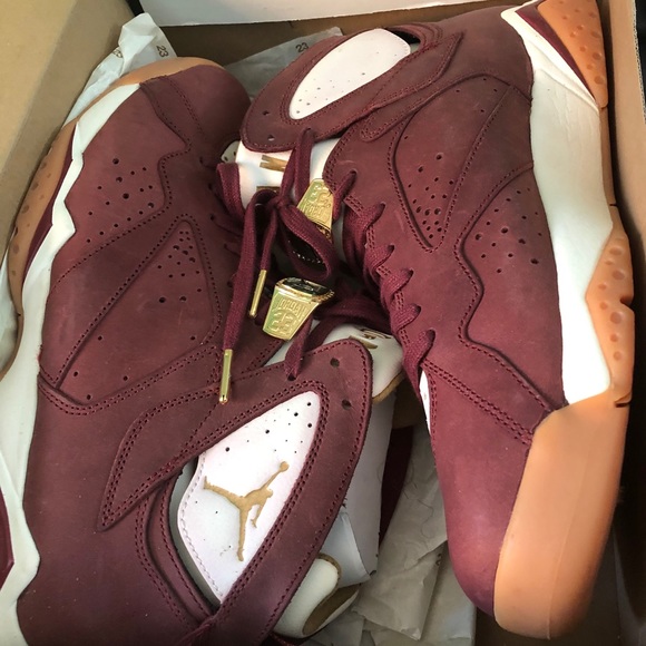 Jordan 7s - Picture 4 of 6